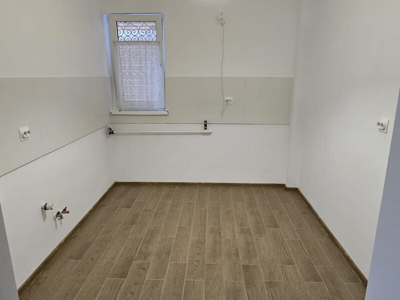 Drumul Taberei vis-a-vis Plaza Romania ap 2 camere.